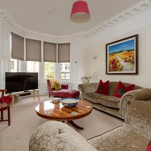 The Lauderdale Street Apartment